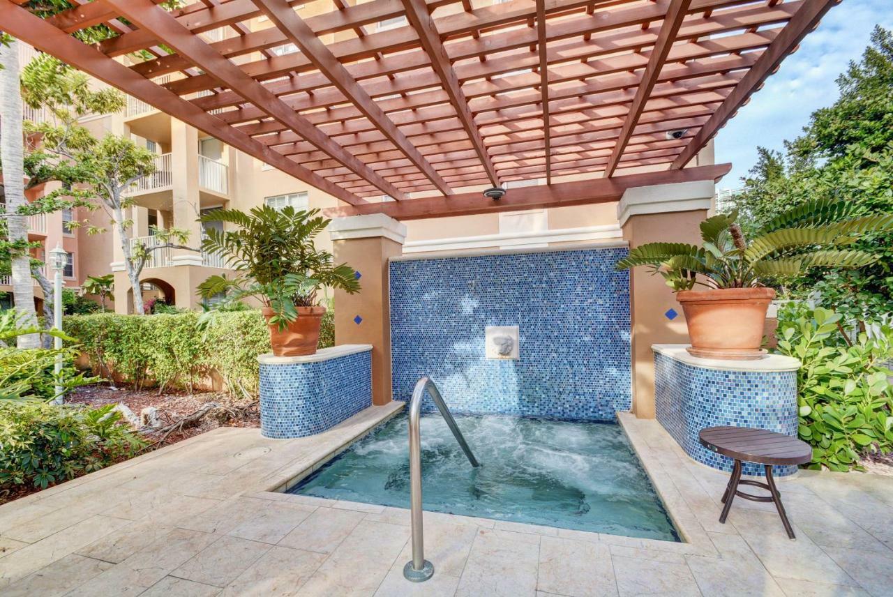 Renovated 2/2 Unit At Yacht Club/Aventura Apartment Luaran gambar